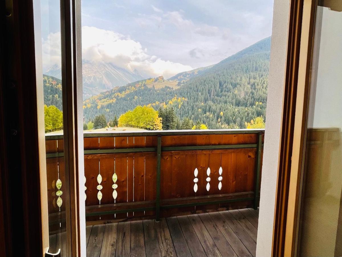 Hotel San Carlo, Tra Bormio E Livigno イゾラッチャ エクステリア 写真
