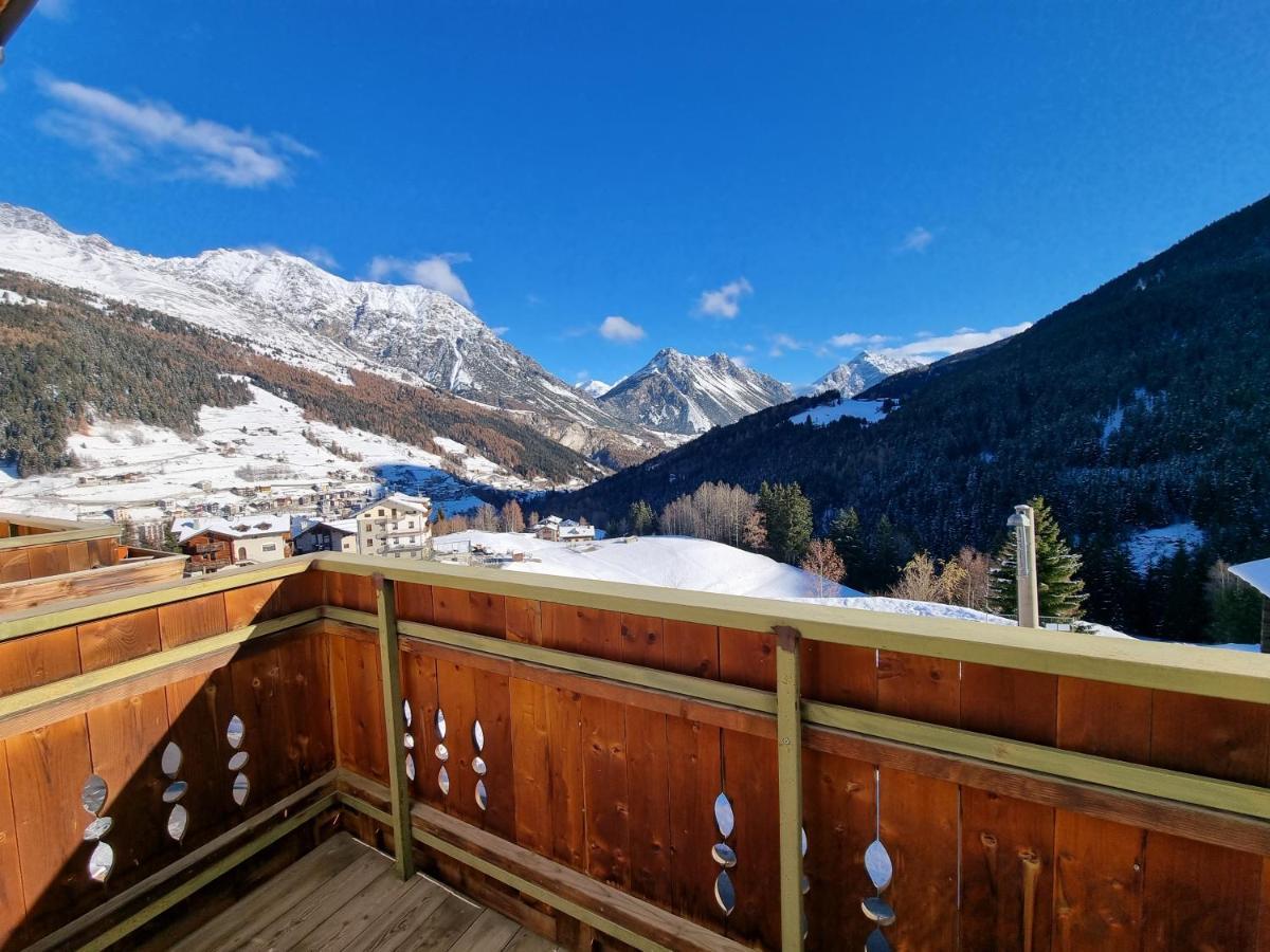 Hotel San Carlo, Tra Bormio E Livigno イゾラッチャ エクステリア 写真