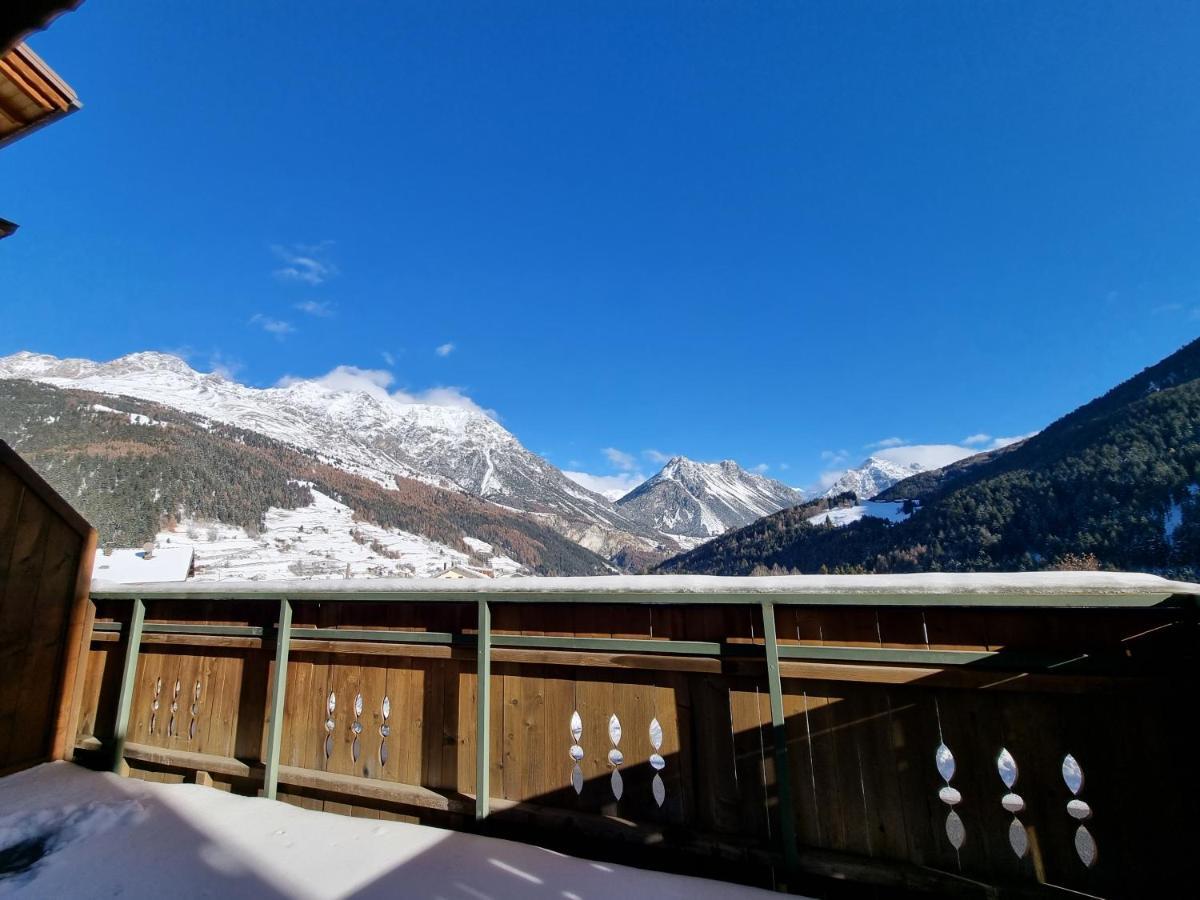 Hotel San Carlo, Tra Bormio E Livigno イゾラッチャ エクステリア 写真