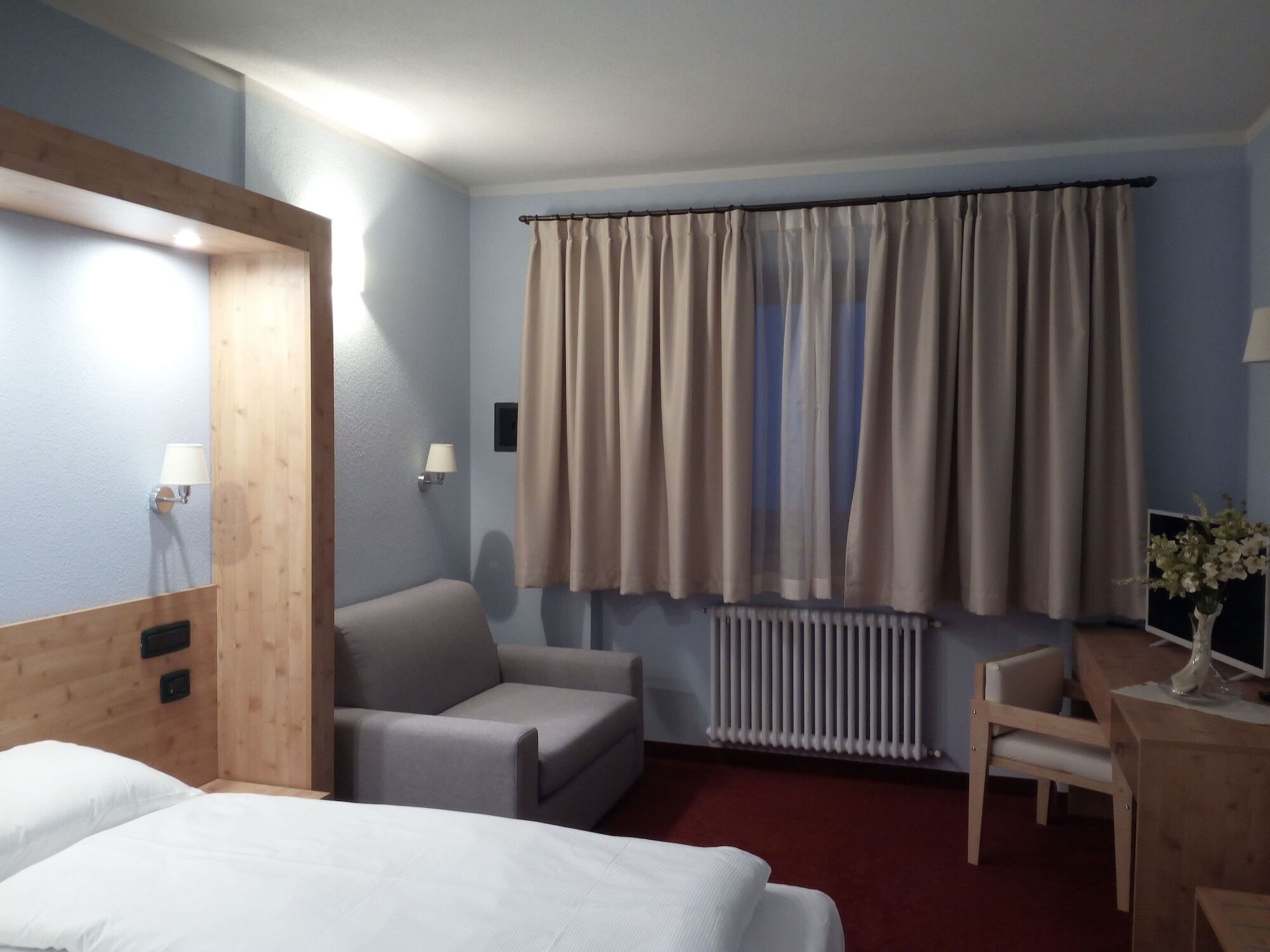Hotel San Carlo, Tra Bormio E Livigno イゾラッチャ エクステリア 写真