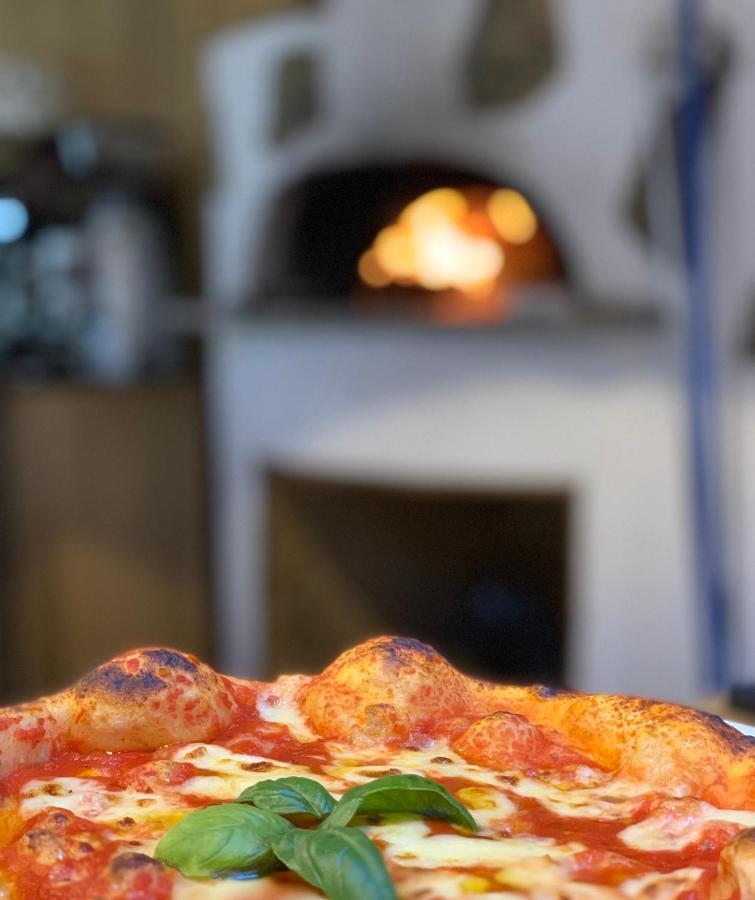 Hotel San Carlo, Tra Bormio E Livigno イゾラッチャ エクステリア 写真